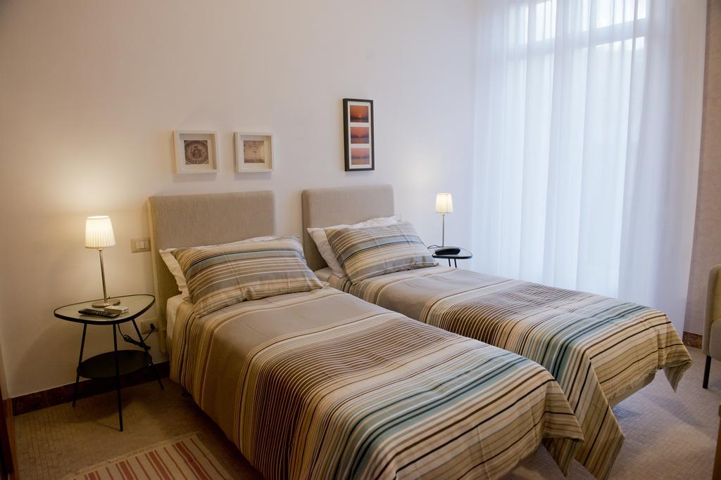 Bed and Breakfast Garibaldi R&B à Messine Chambre photo